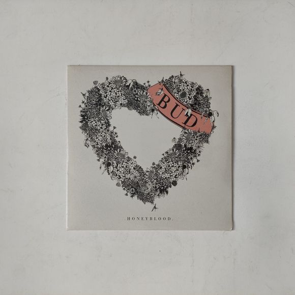 BUD / KISSING ON YOU