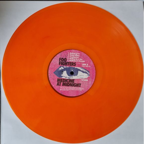 MEDICINE AT MIDNIGHT (LTD. ORANGE VINYL) (2021), изображение 3